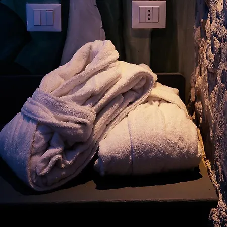 Siricyaus Luxury Gæstehus 4*